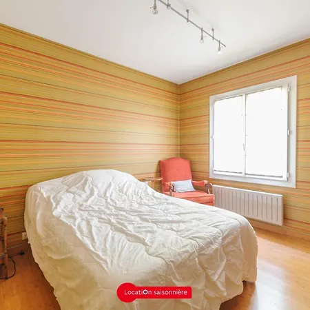 Vakantiehuis Grande Maison 5 Avec Piscine A Lagord, Cap. 10 Pers - Fr-1-535-60